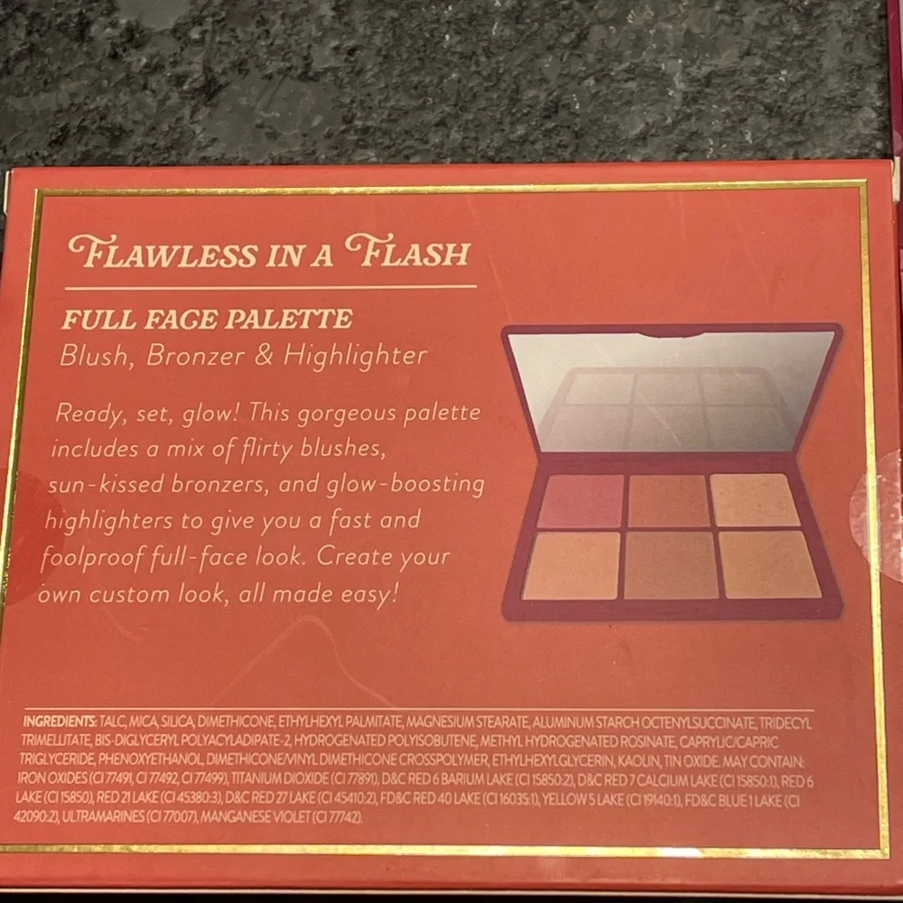 Laura Geller Flawless in a Flash full face palette blush, bronzer & highlighter